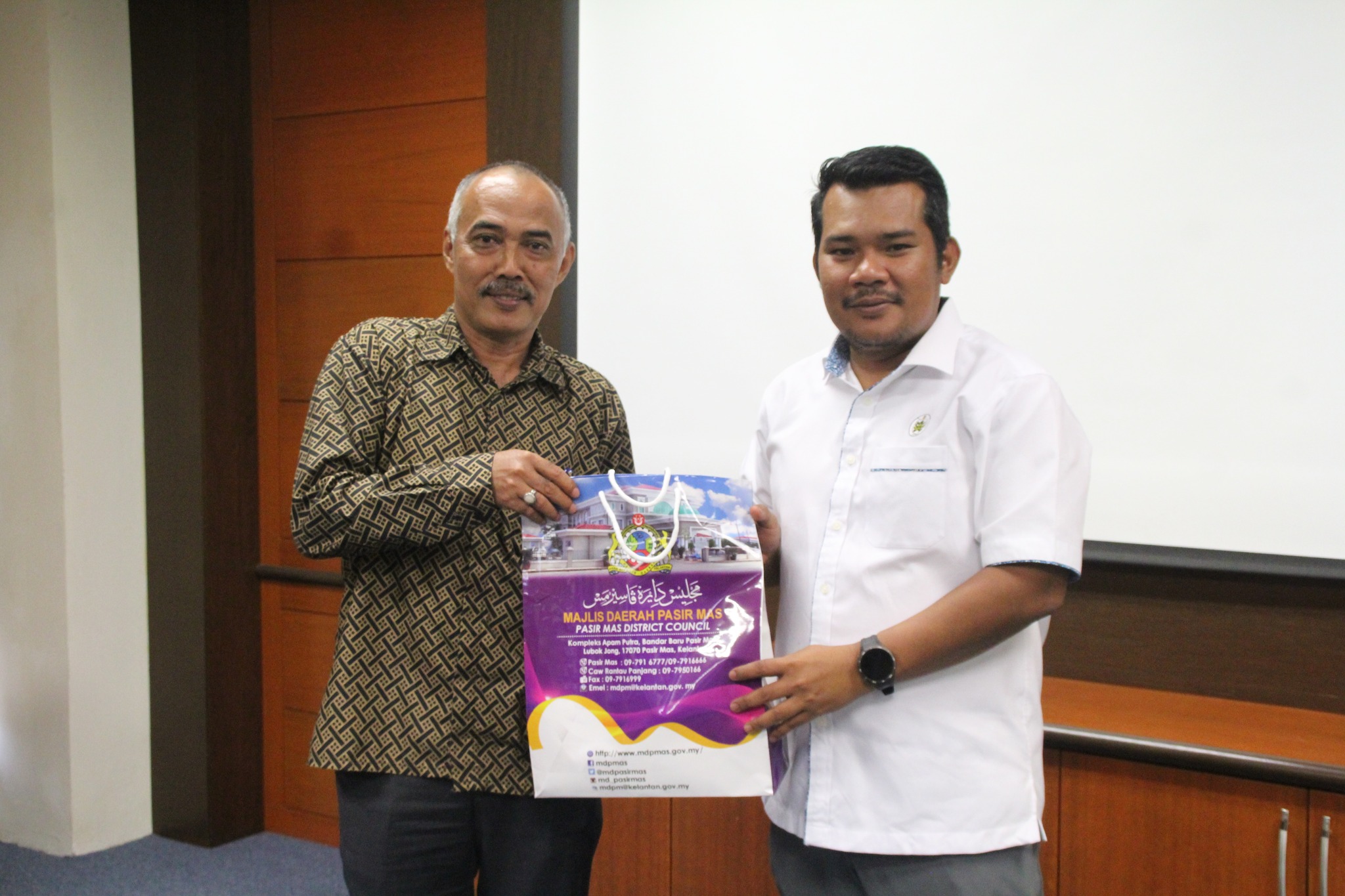 550546680 1151691133733300 1445121397037518628 N